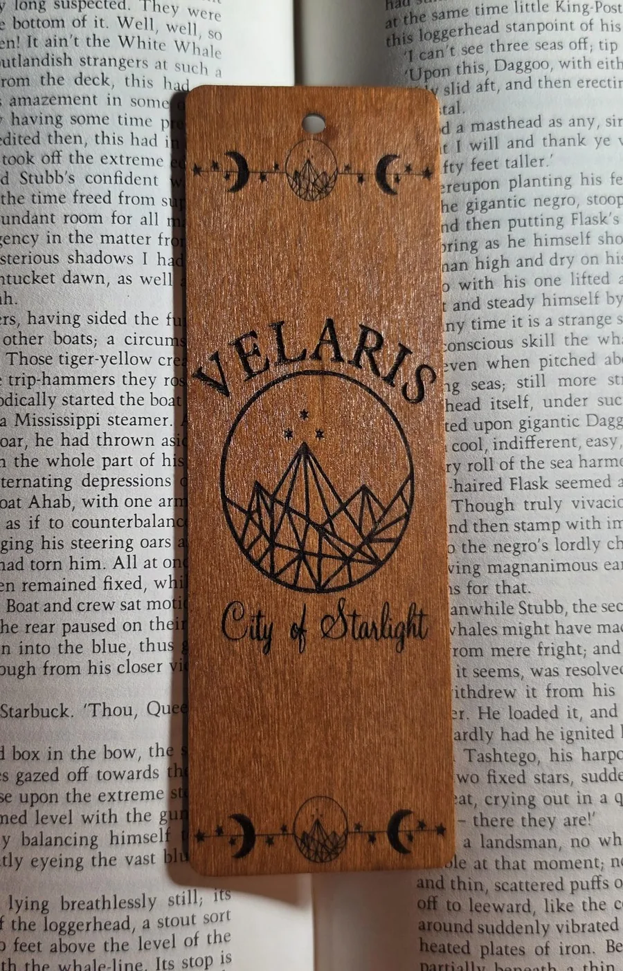 Velaris, City of Starlight Smart Bookmark